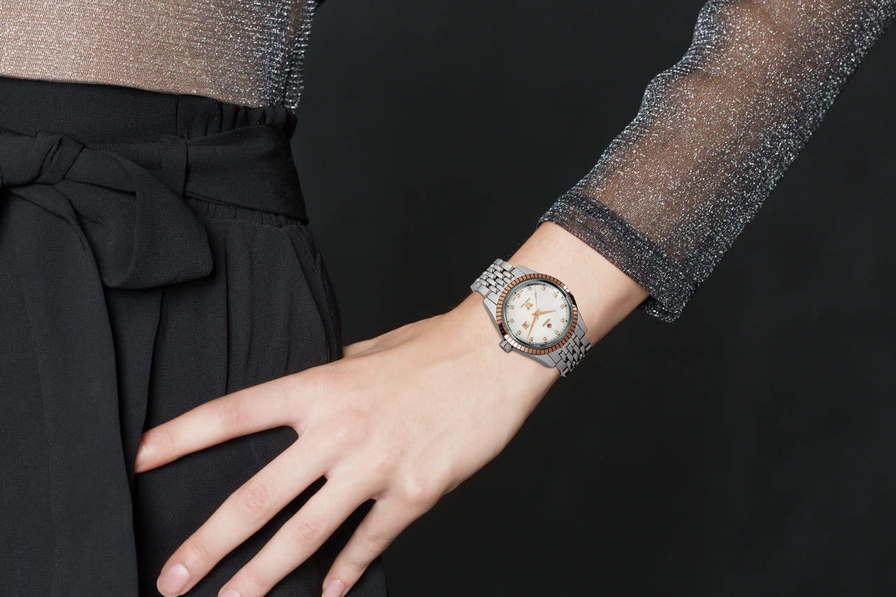 Rado Rado Golden Horse Automatic Diamonds R33102903 женские часы перламутровый циферблат на запястье