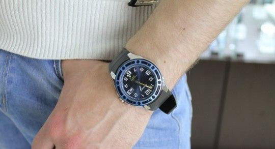 Casio Casio Collection MTP-1347-2AVDF (MTP-1347-2A) , наручные мужские часы фото под углом