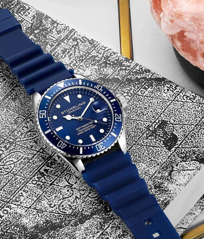 Stuhrling Stuhrling Aquadiver 3950R.2 , наручные мужские часы фото под углом