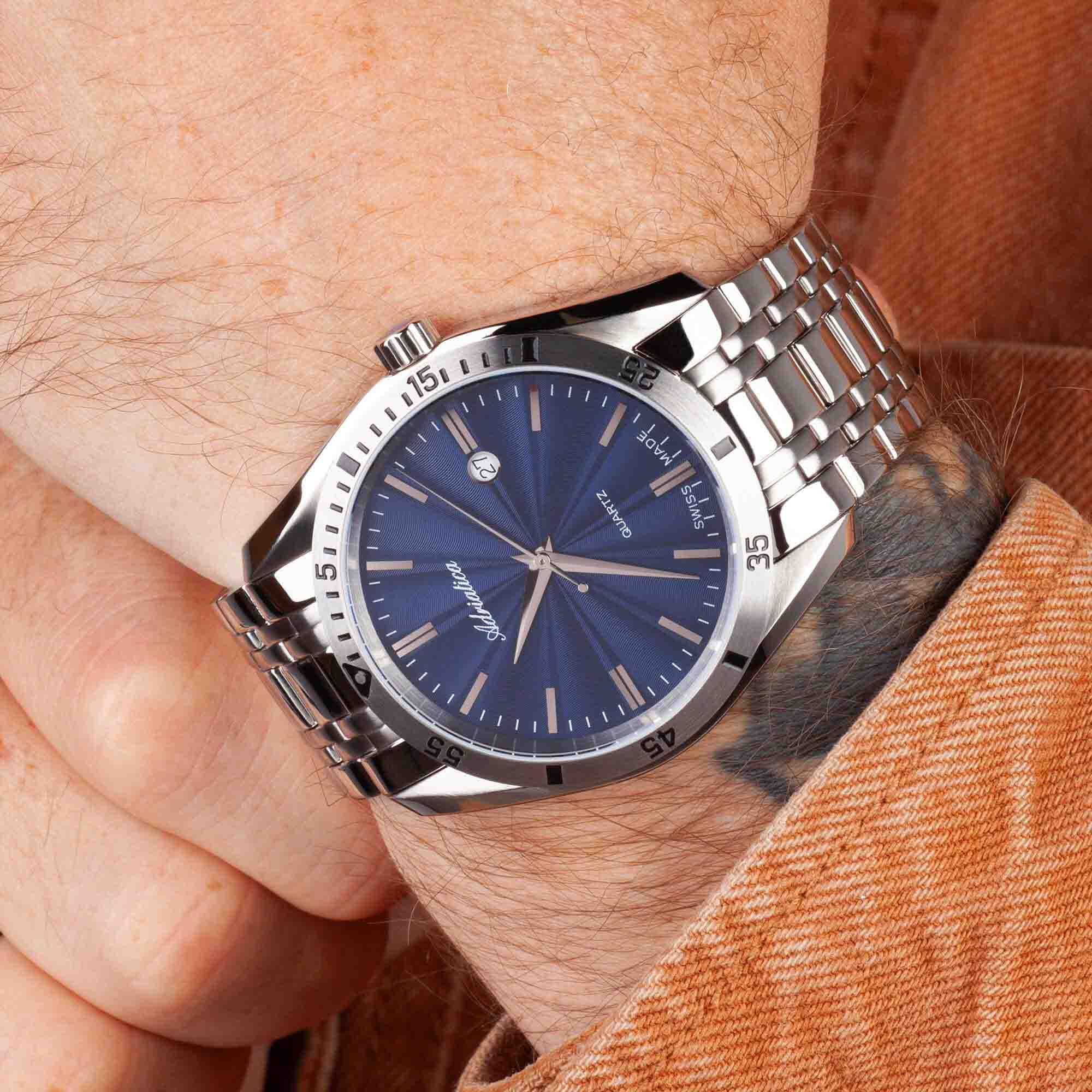 Adriatica Adriatica Premiere A8202.5115Q,  швейцария мужские часы на браслете нержавеющая сталь боковой вид