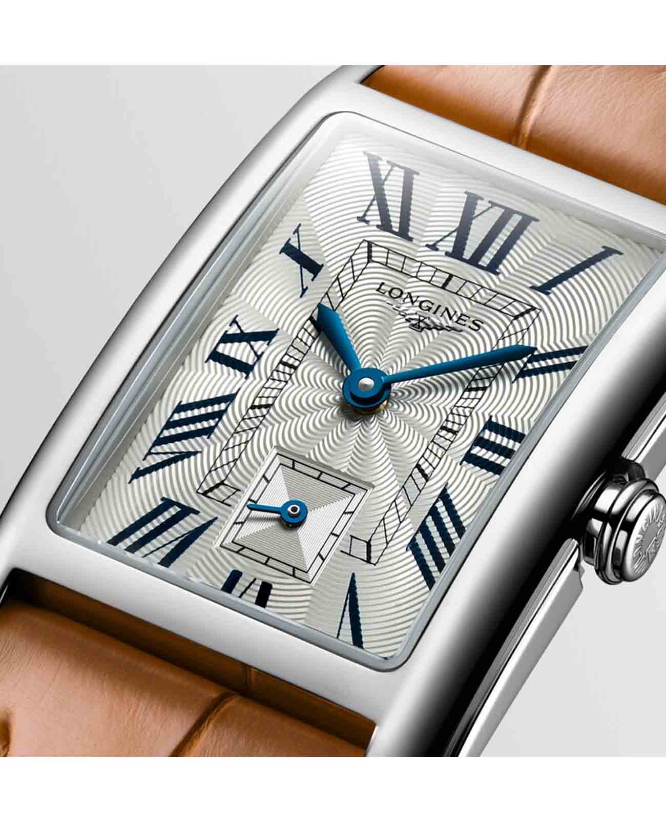 Longines Longines DolceVita L5.512.4.71.4 кварцевые женские часы часы крупный план серебристый циферблата