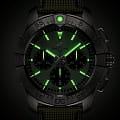 Breitling Breitling Avenger B01 Chronograph 44 AB0147101L1X1 механические мужские часы часы крупный план зеленый циферблата