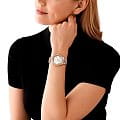 Michael Kors Michael Kors Sage MK4806 , наручные женские часы фото под углом
