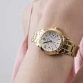 Guess GW0413L2