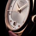 Mido M0243073711600 женские часы застежка крупным планом