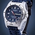 Victorinox Victorinox I.N.O.X. Professional Diver 241843 кварцевые мужские часы часы крупный план синий циферблата