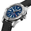 Breitling Breitling Avenger II GMT A32390111C1W1 , наручные мужские часы фото под углом