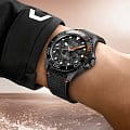 Mido Mido Ocean Star 200C Carbon Limited Edition M042.431.77.081.00 механические мужские часы часы крупный план черный циферблата