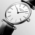 Longines Longines La Grande Classique L4.209.4.11.2 кварцевые женские часы часы крупный план белый циферблата