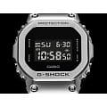 Casio Casio G-Shock GM-5600U-1DR мужские часы черный циферблат на запястье