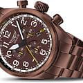 Aviator Aviator Airacobra P45 Chrono V.2.25.8.172.5  наручные мужские часы фото под углом.