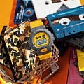 Casio Casio G-Shock GMD-S6900Y-9DR (GMD-S6900Y-9) электронные женские часы часы крупный план желтый циферблата