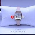 Tissot Tissot Lovely Square T058.109.36.031.00 Lovely, наручные женские часы фото под углом