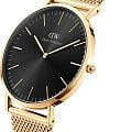Daniel Wellington Daniel Wellington Classic Mesh Onyx Gold DW00100631 , наручные мужские часы фото под углом