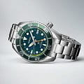 Seiko SFK003J1 мужские часы застежка крупным планом