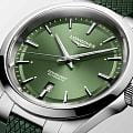 Longines Longines Conquest L3.830.4.02.9 механические мужские часы часы крупный план зеленый циферблата