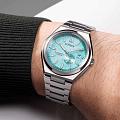 Citizen Citizen Super Titanium NJ0180-80M  наручные мужские часы фото под углом.