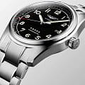 Longines Longines Spirit L3.811.4.53.6 механические мужские часы часы крупный план черный циферблата