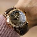 Aviator Aviator Douglas Day-Date V.3.35.2.280.4 , наручные мужские часы фото под углом